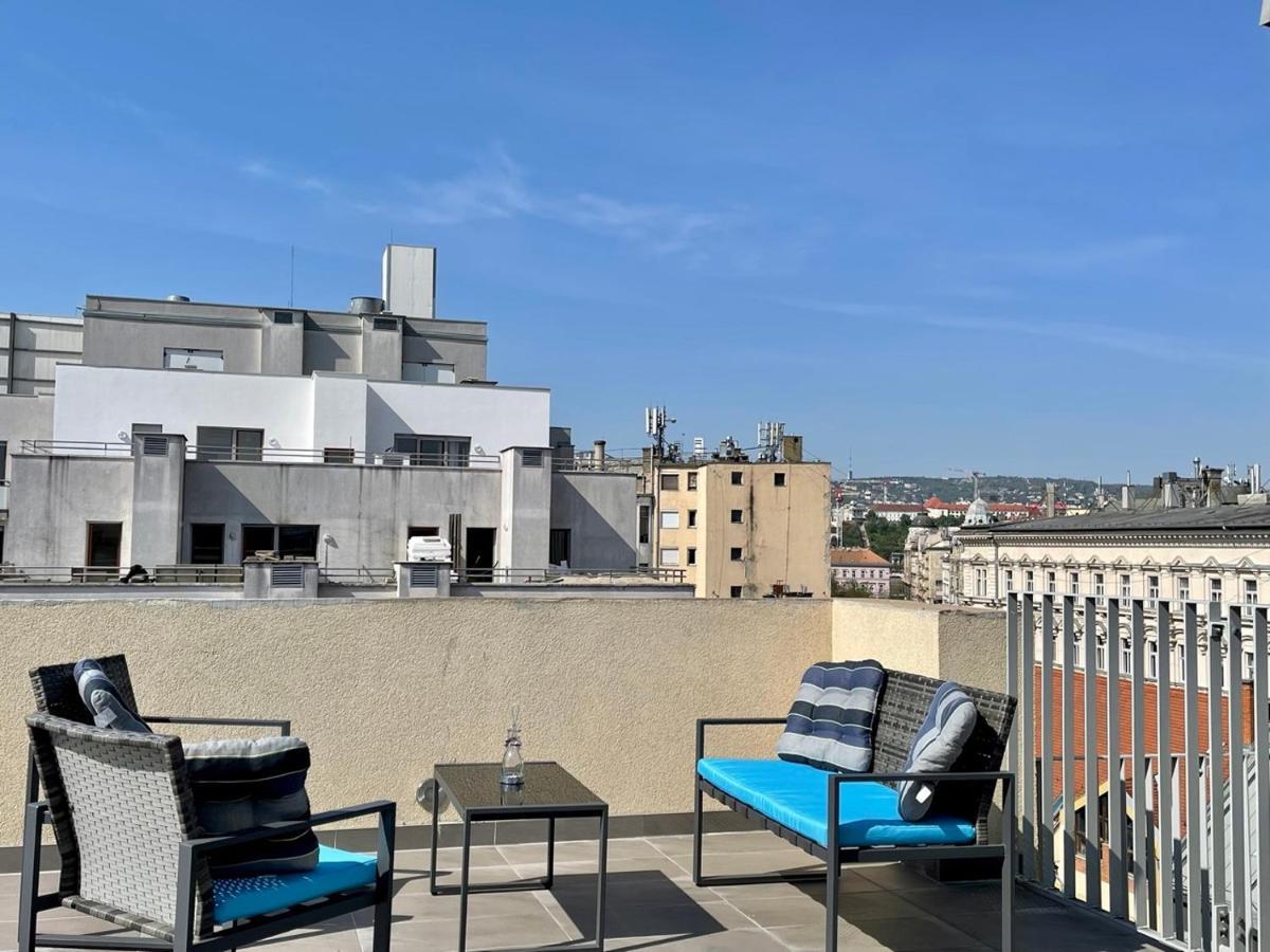 Penthouse W Private Rooftop And Free Parking 부다페스트 외부 사진